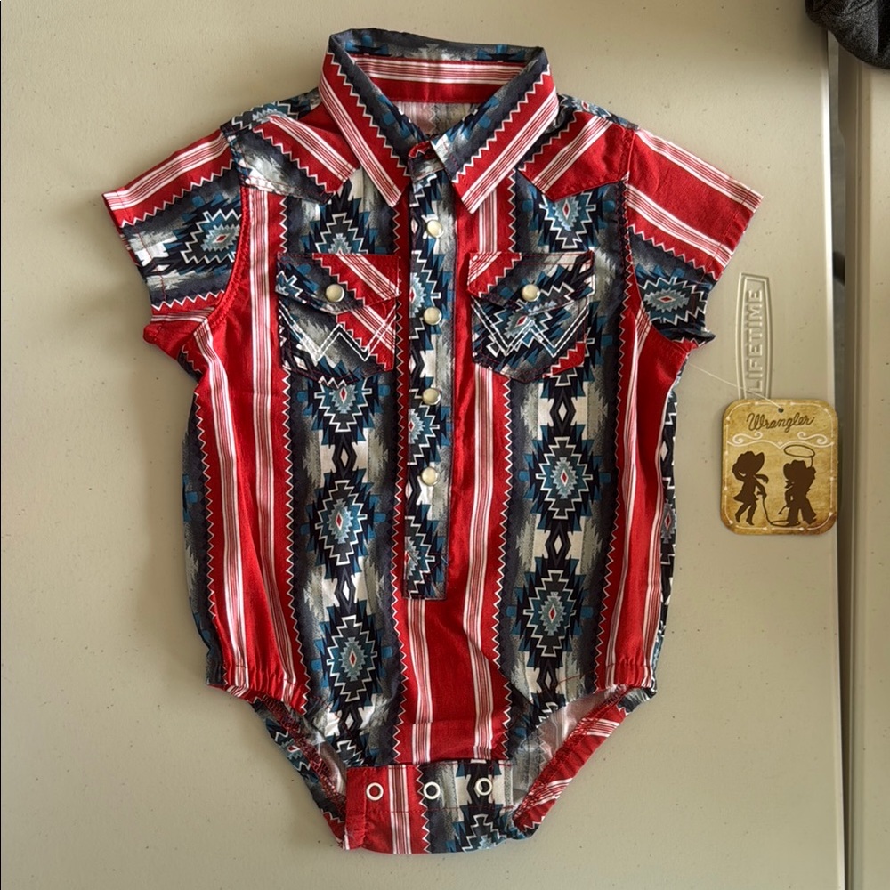 Wrangler Red and Blue Button Down Shirt